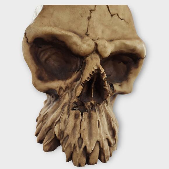 Cracked Skull Money Bank Statue Pirate Evil Sunken Eye Sockets VTG Y2K 1998 - Picture 3 of 8